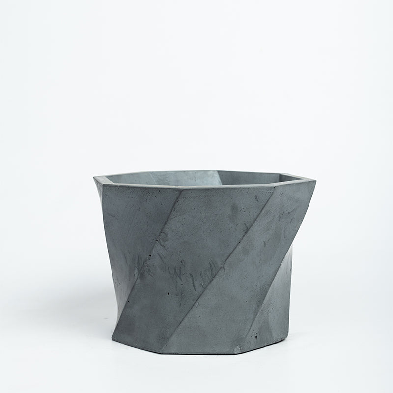 Buy Dycto Swirl Planter Pots & Planters from Vaaree