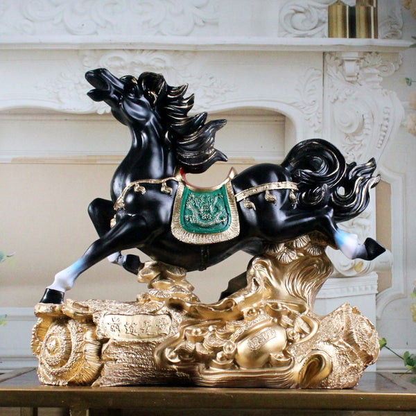 Showpieces - Stallion Chariot Showpiece - Gold & Black