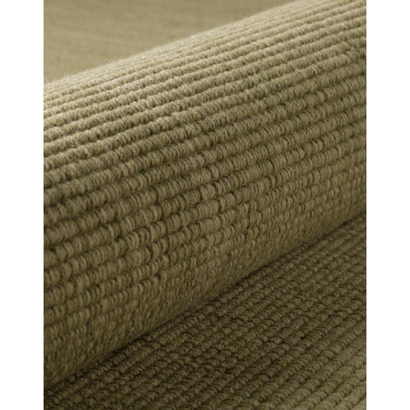 Buy Ethereal Hand Woven Rug - Green Rugs from Vaaree