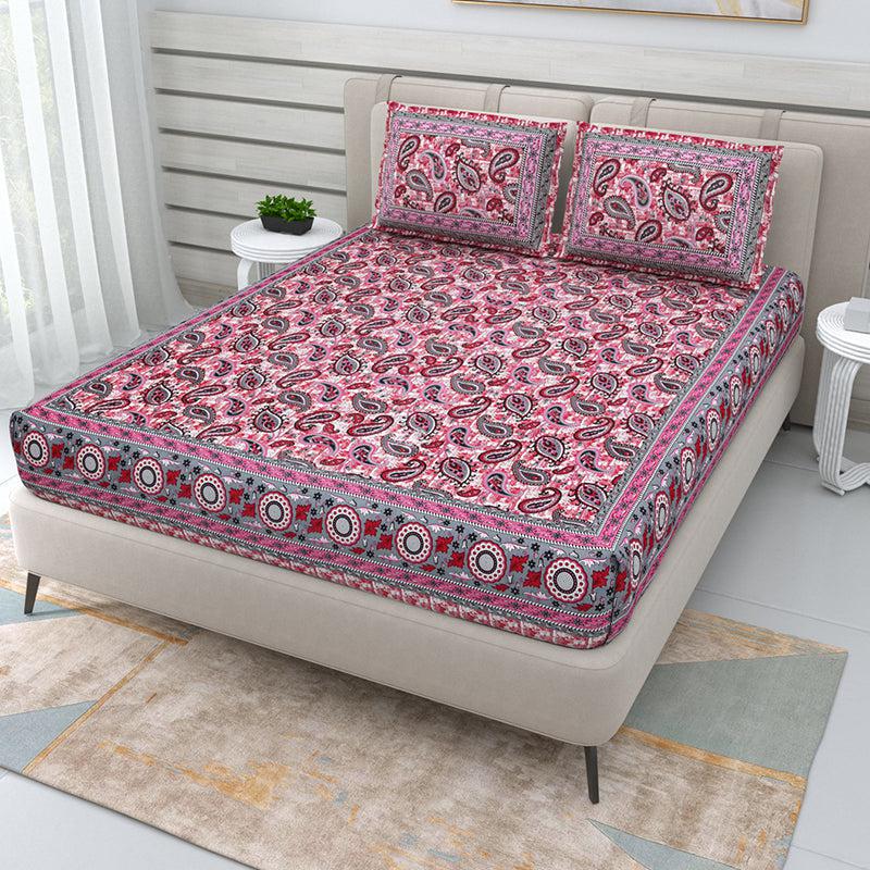 Buy Brady Floral Bedsheet - Red & Pink Bedsheets from Vaaree