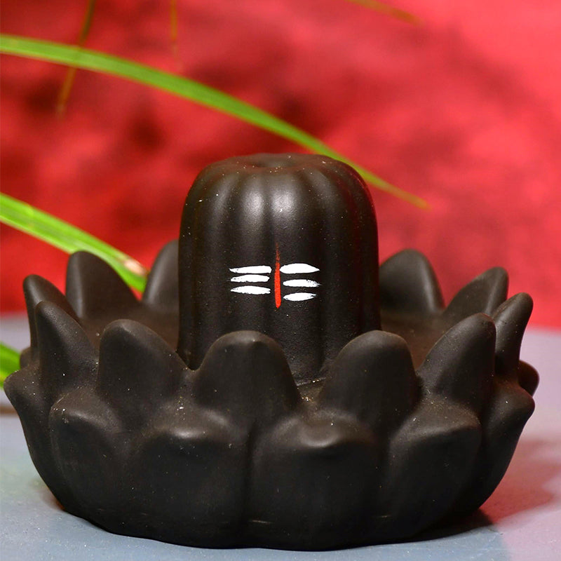 Buy Shiv Ling Kamal Smoke Fountain Showpieces from Vaaree