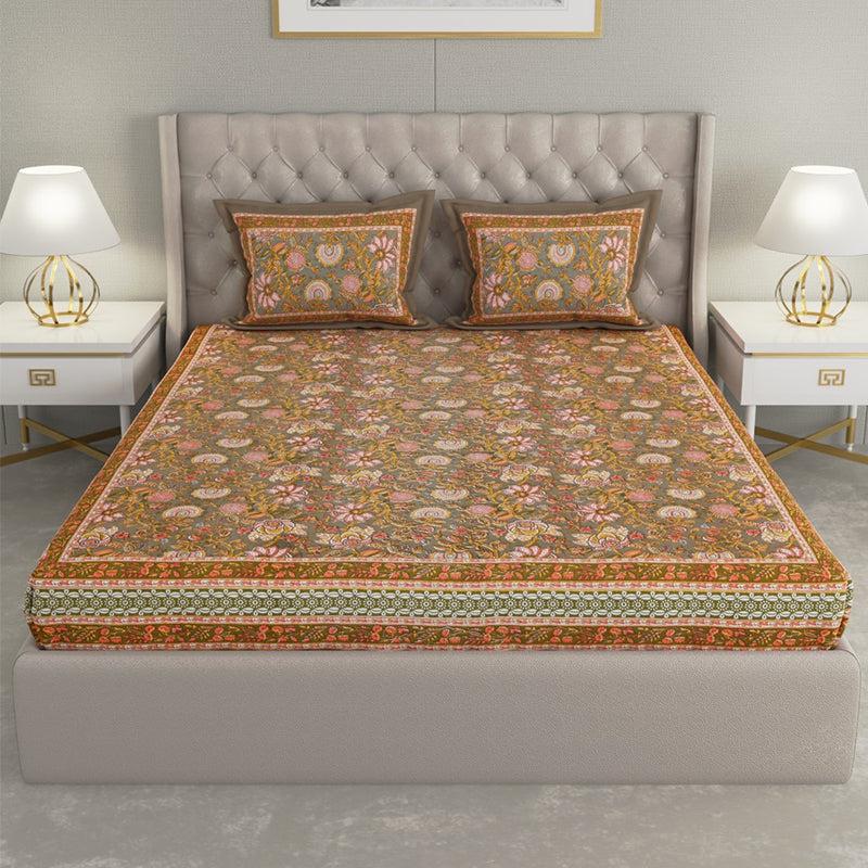 Buy Baxter Floral Bedsheet - Brown Bedsheets from Vaaree