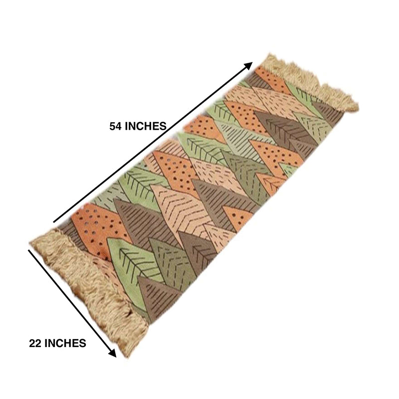 Buy Leafy Lemour Runner Rug Runner Rug from Vaaree