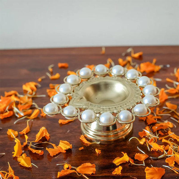 Buy Pearl Finesse Diya - Set Of Two Diyas from Vaaree