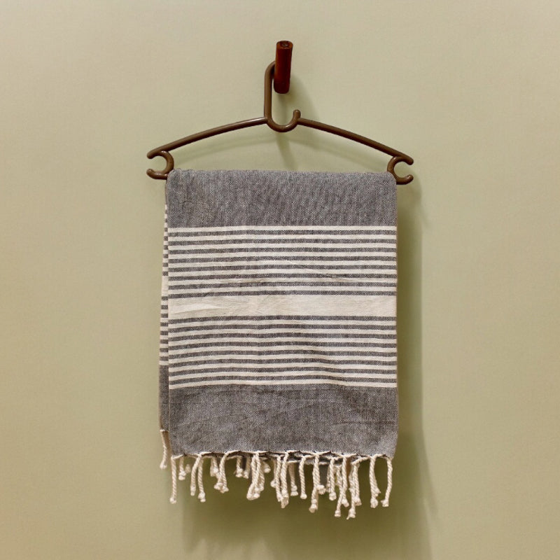 Buy Darsha Bath Towel - Dark Grey Bath Towels from Vaaree