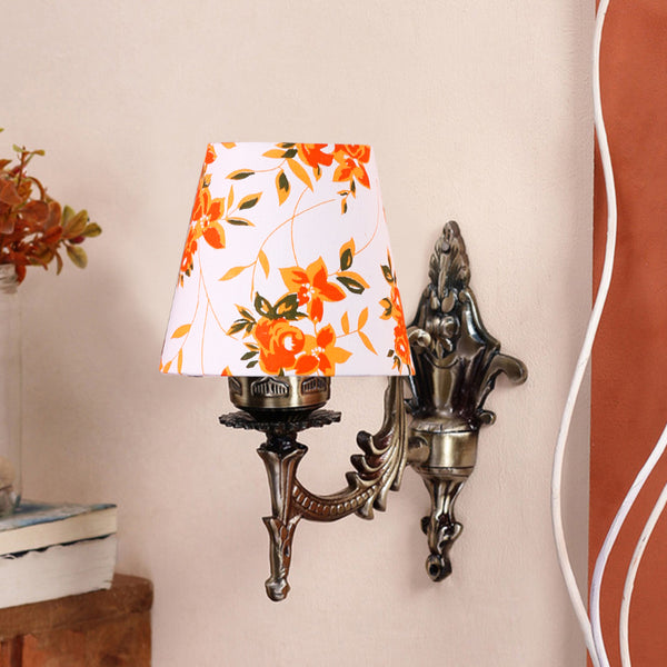 Buy Vista Edrel Ibis Flora Conical Wall Lamp Wall Lamp from Vaaree