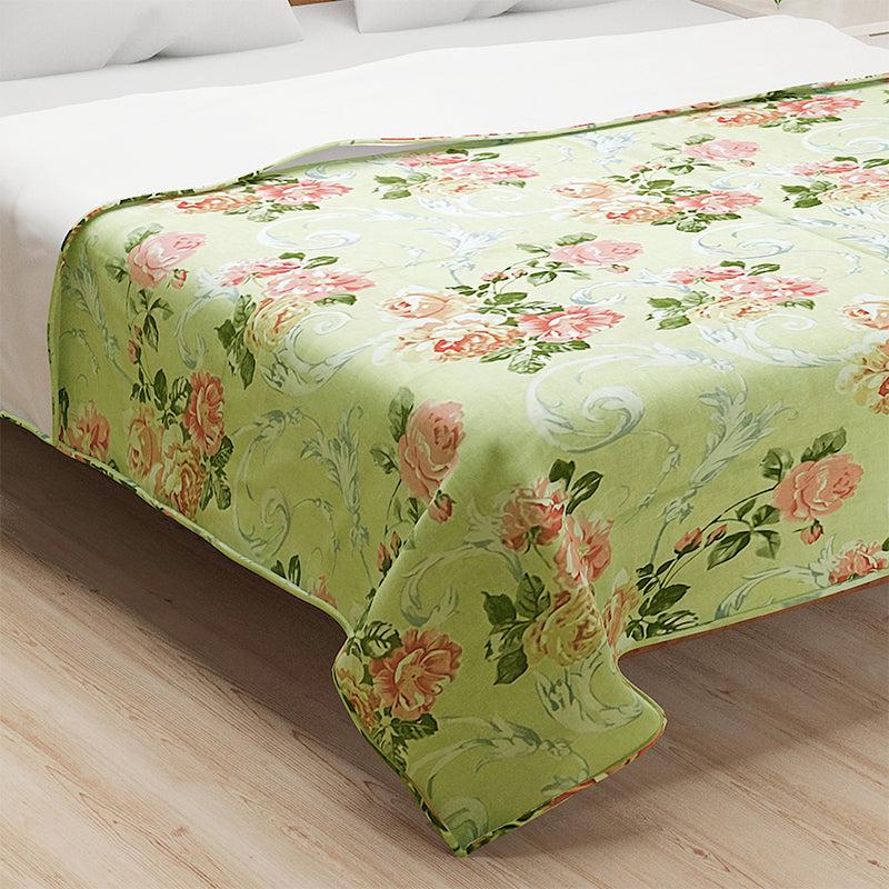 Buy Margot Floral Dohar - Green Dohars from Vaaree