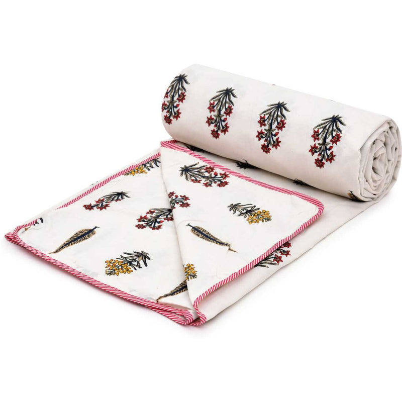 Buy Yajna Floral Reversible Dohar - Light Pink & White Dohars from Vaaree