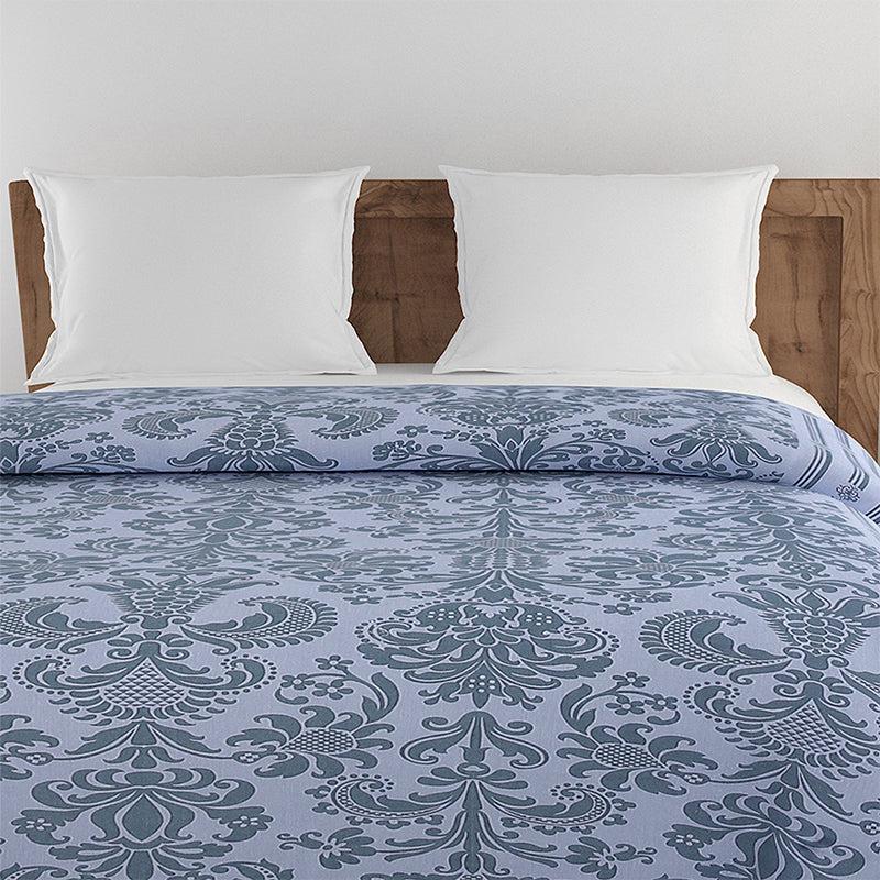 Buy Oliver Floral Comforter Comforters & AC Quilts from Vaaree