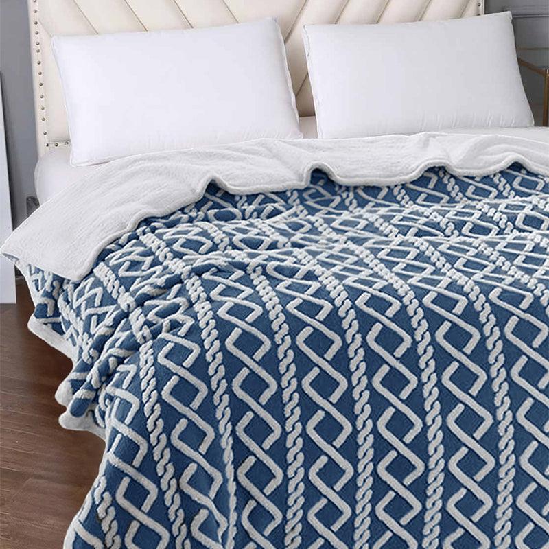 Buy Oriella Geomatric Blanket - Blue Blankets from Vaaree