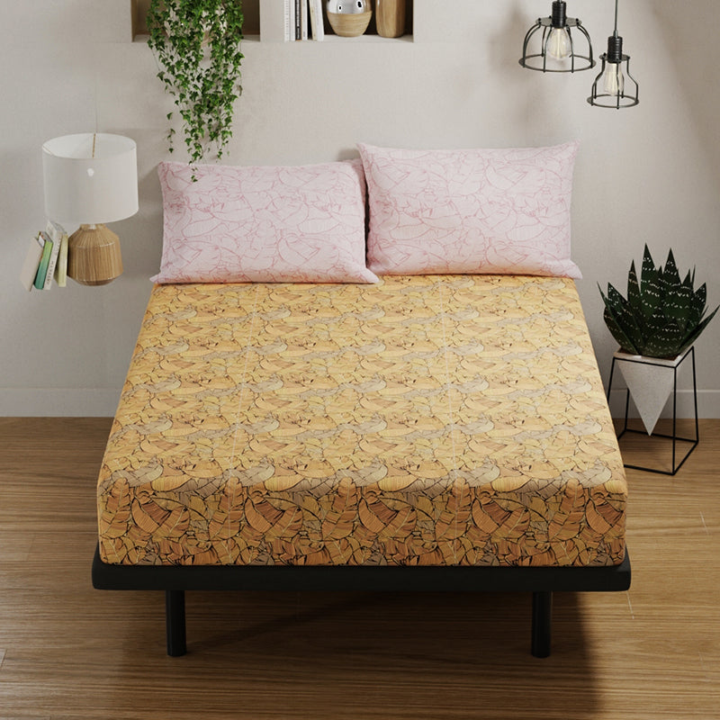 Buy Tova Floral Bedsheet Bedsheets from Vaaree