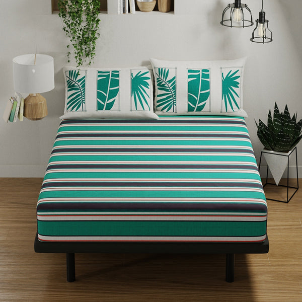 Buy Indie Striped Bedsheet - Green Bedsheets from Vaaree