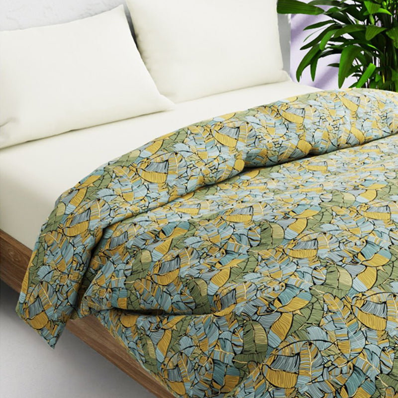 Buy Isella Abstract Comforter Comforters & AC Quilts from Vaaree