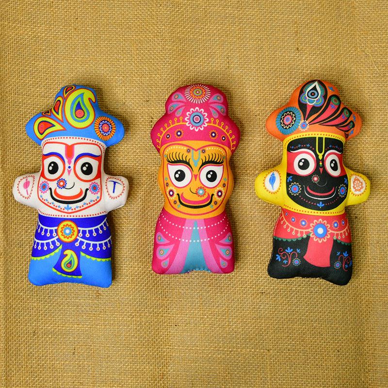 Buy Jagannath Trio Showpiece Showpieces from Vaaree