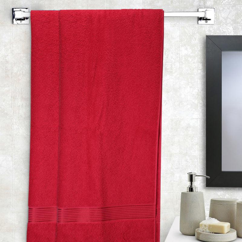 Buy Bodil Bath Towel (Red) - Set Of Two Bath Towels from Vaaree