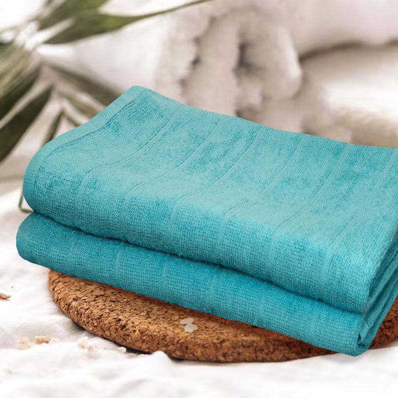 Buy Sarda Bath Towel (Light Blue) - Set Of Two Bath Towels from Vaaree