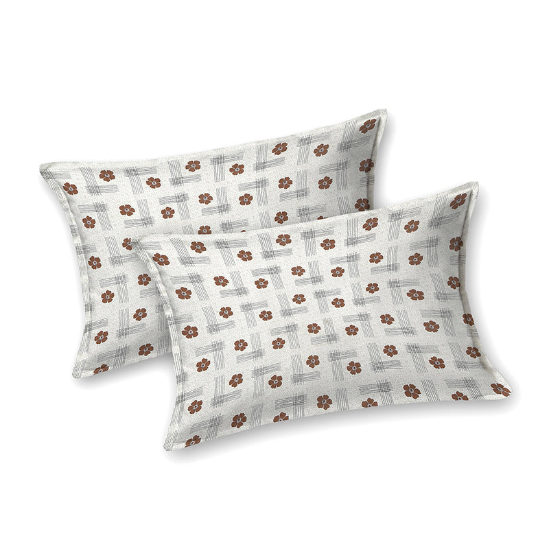 Buy Nettie Geometric Bedsheet - Brown Bedsheets from Vaaree