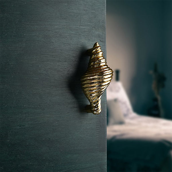 Buy Sea Shell Handmade Door Knob - Gold Knob from Vaaree