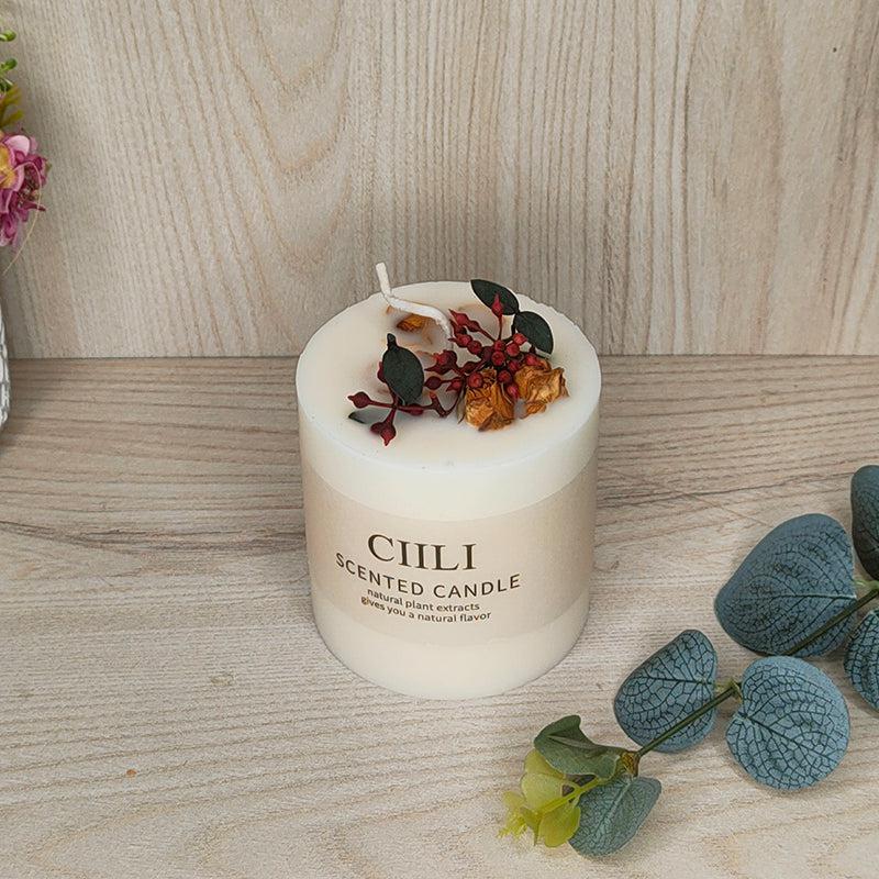 Buy Gale Soy Wax Candle - Fresh Spring Candles from Vaaree