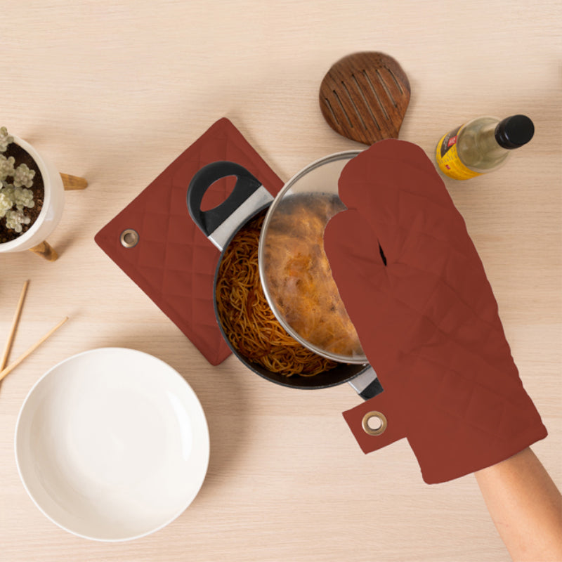 Buy Heyden Pot Holder & Glove - Mustard Yellow Kitchen Linen Set from Vaaree