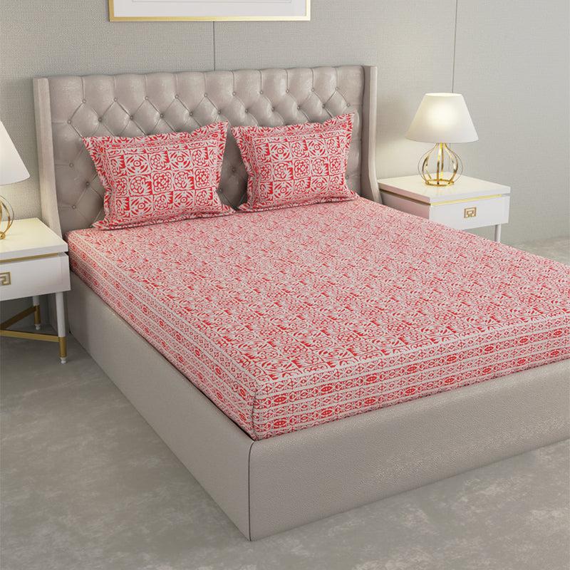 Buy Gulshan Printed Bedsheet - Vermilion Bedsheets from Vaaree