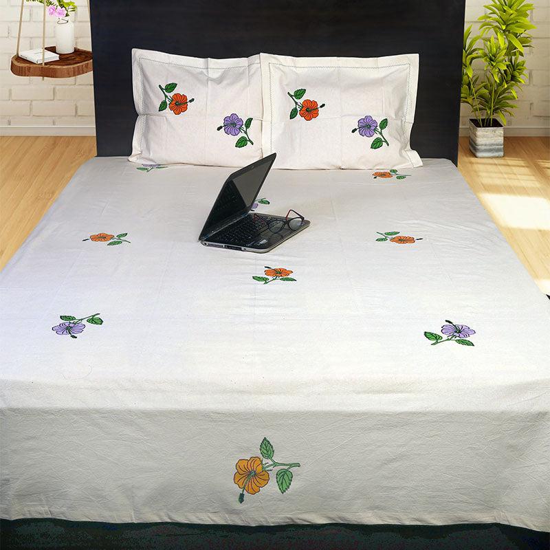 Buy Seth Floral Bedsheet - White & Orange Bedsheets from Vaaree