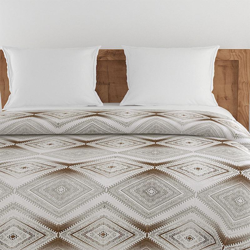 Buy Kendal Geometric Comforter Comforters & AC Quilts from Vaaree