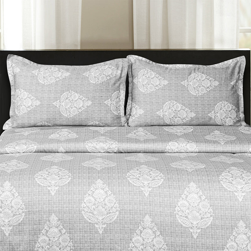 Buy Avni Ethnic Bedding Set - Grey Bedding Set from Vaaree