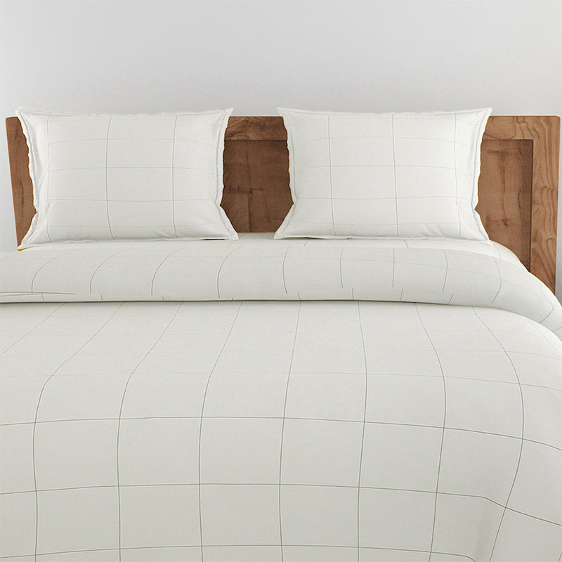 Buy Brayden Grided Bedding Set Bedding Set from Vaaree