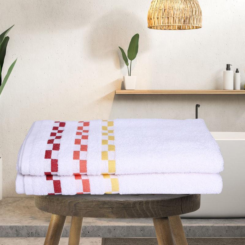 Buy Delpha Bath Towel (White) - Set Of Two Bath Towels from Vaaree