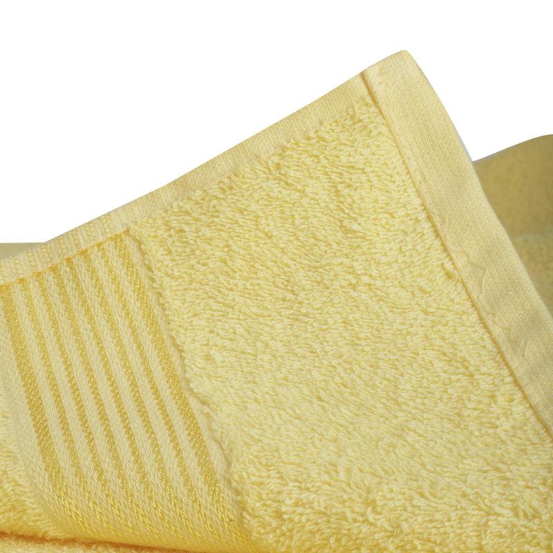 Buy Bodil Bath Towel (Yellow & Beige) - Set Of Two Bath Towels from Vaaree