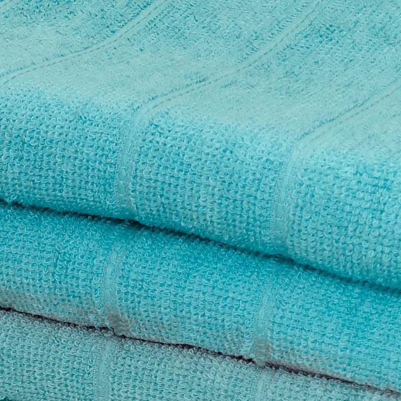 Buy Sarda Bath Towel (Light Blue) - Set Of Two Bath Towels from Vaaree