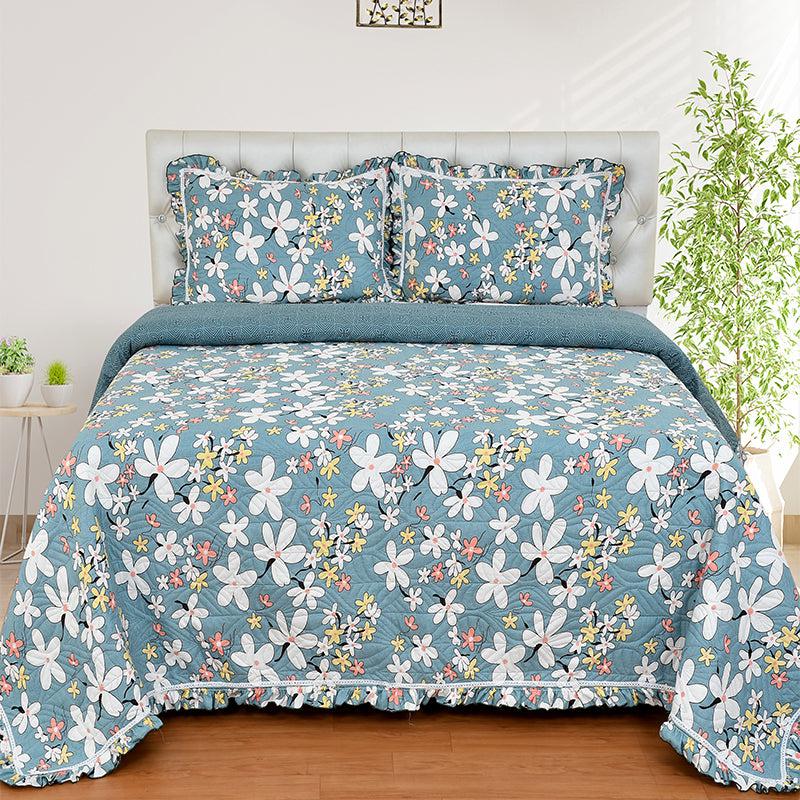 Buy Magnia Floral Bedcover Bedcovers from Vaaree