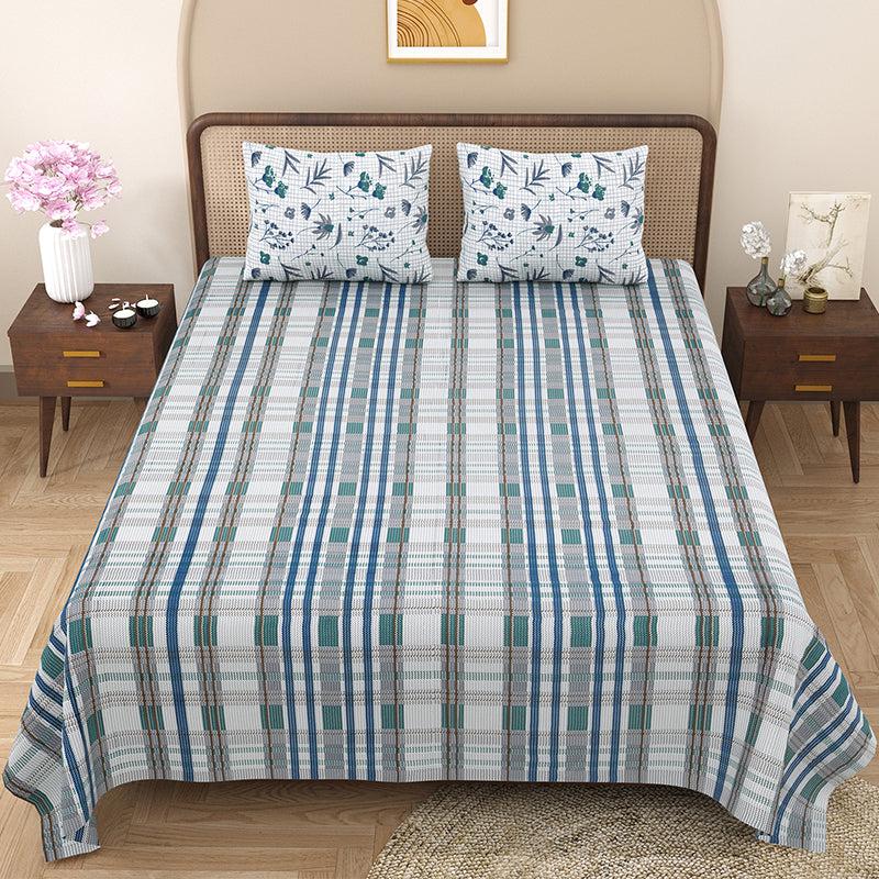 Buy Everly Striped Bedsheet - Teal Bedsheets from Vaaree