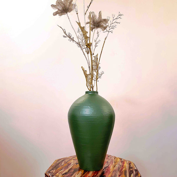 Buy Vilan Handmade Ceramic Vase Vase from Vaaree