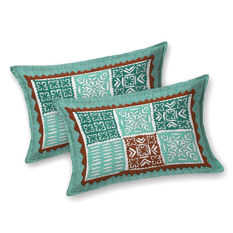 Buy Bida Geometric Bedsheet - Green Bedsheets from Vaaree