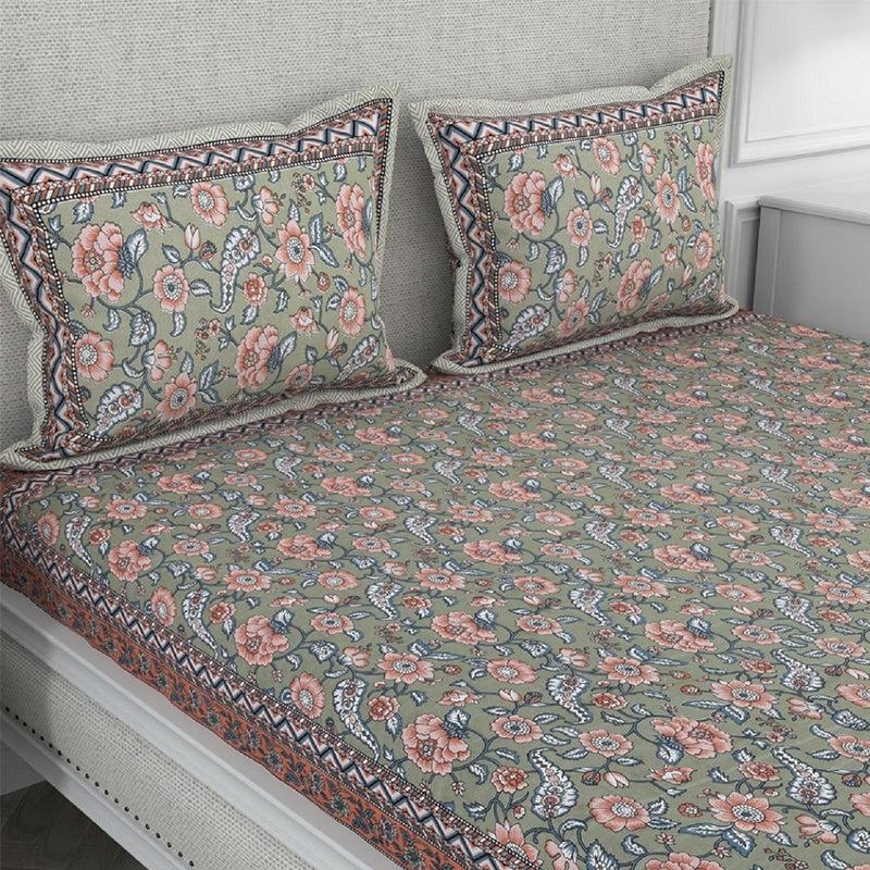 Buy Gazer Floral Bedsheet - Green & Red Bedsheets from Vaaree