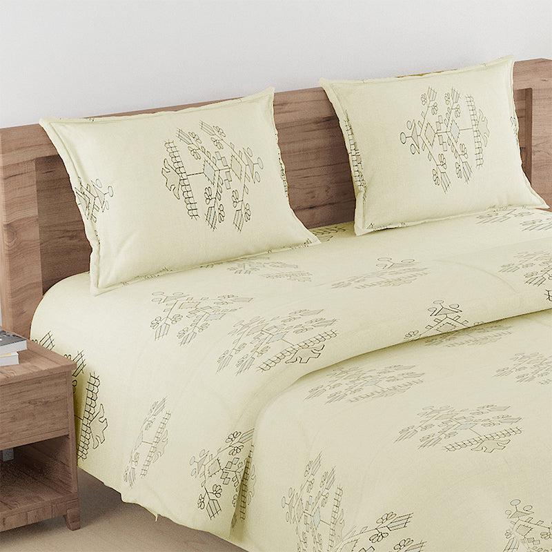 Buy Navae Floral Bedding Set Bedding Set from Vaaree