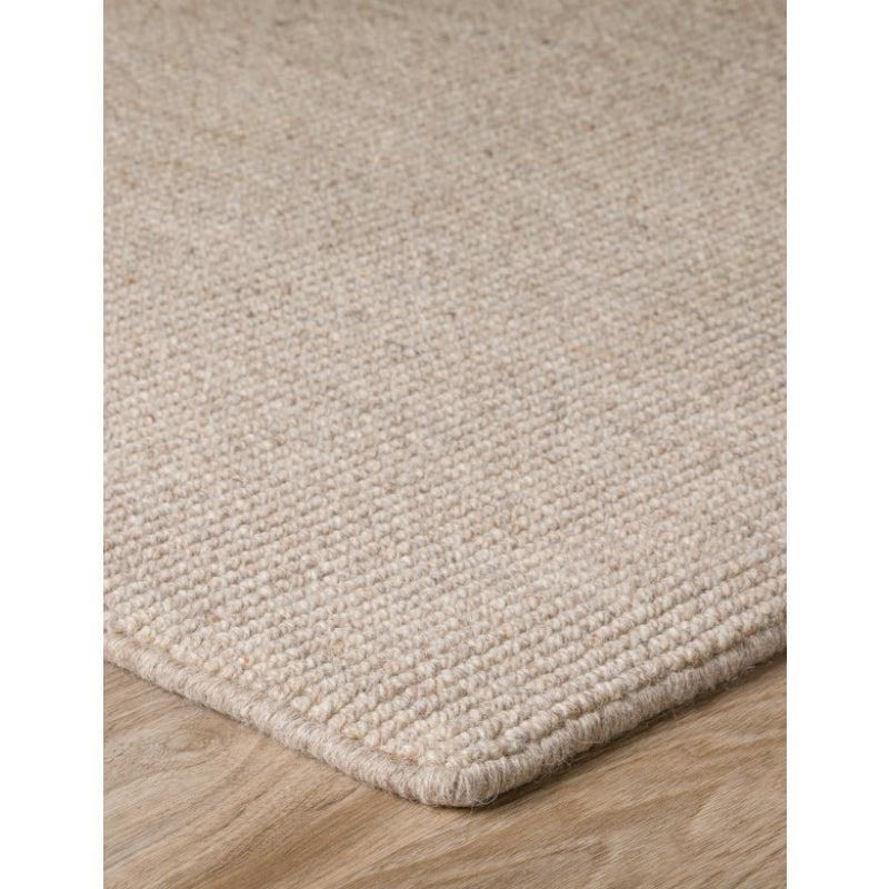 Buy Handloom Legacy Rug - Mushroom Rugs from Vaaree