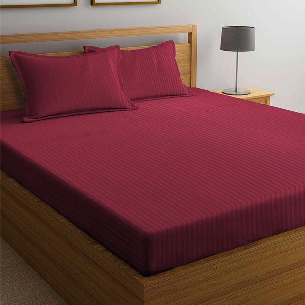 Buy Onyx Stripes Bedsheet - Maroon Bedsheets from Vaaree