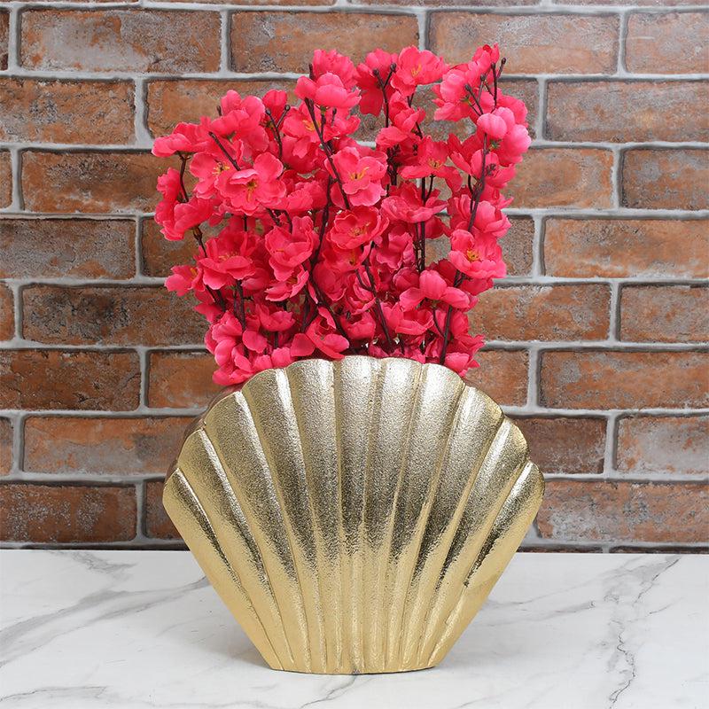 Buy Oyster Treasure Vase (Big) - Gold Vase from Vaaree