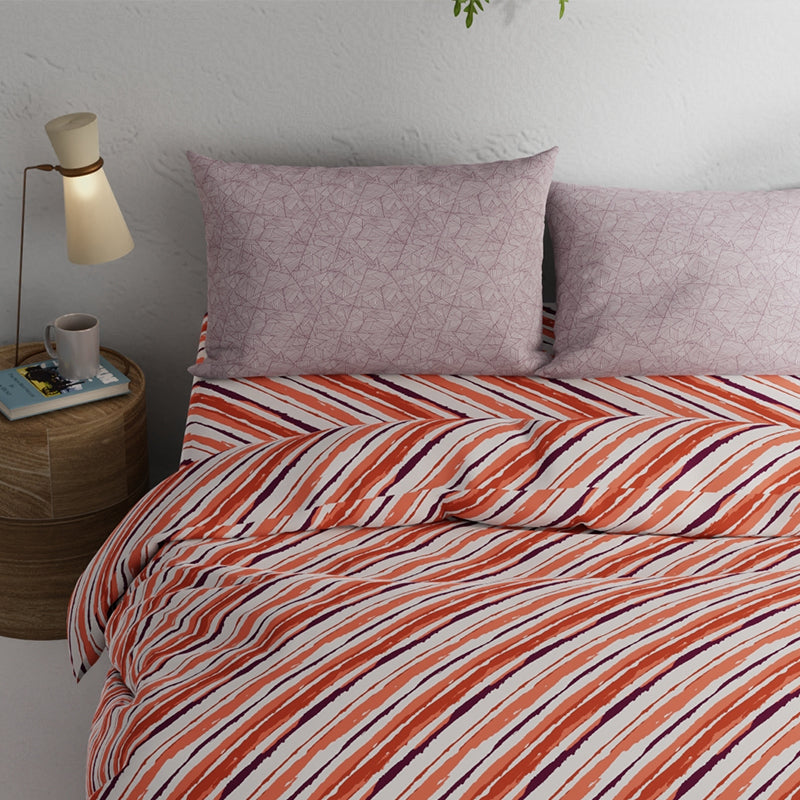 Buy Theo Striped Bedding Set - Coral Bedding Set from Vaaree