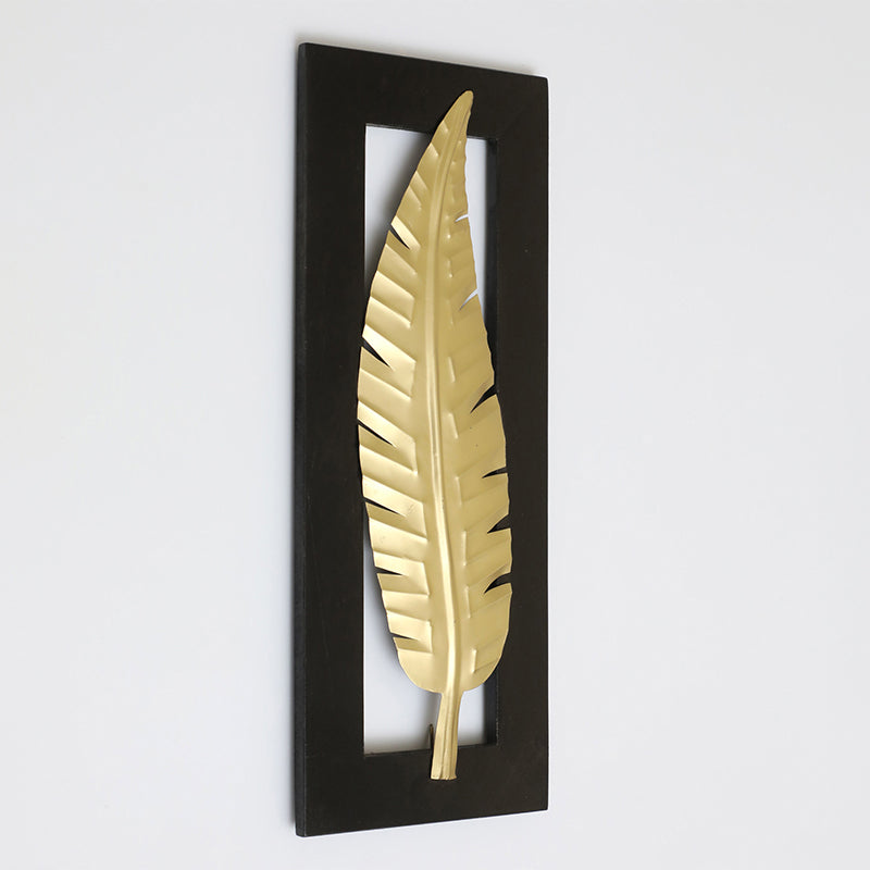 Buy Hypnos Feather Wall Accent Wall Accents from Vaaree