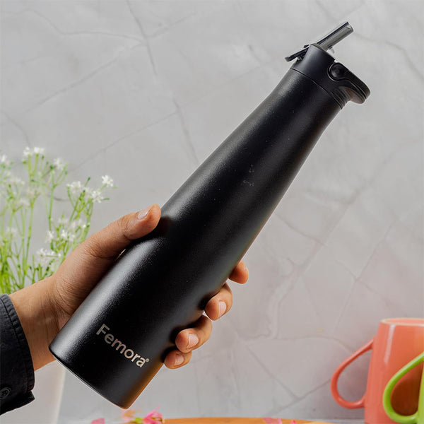 Bottle - Vesatao Insulated Water Bottle (700 ML) - Black