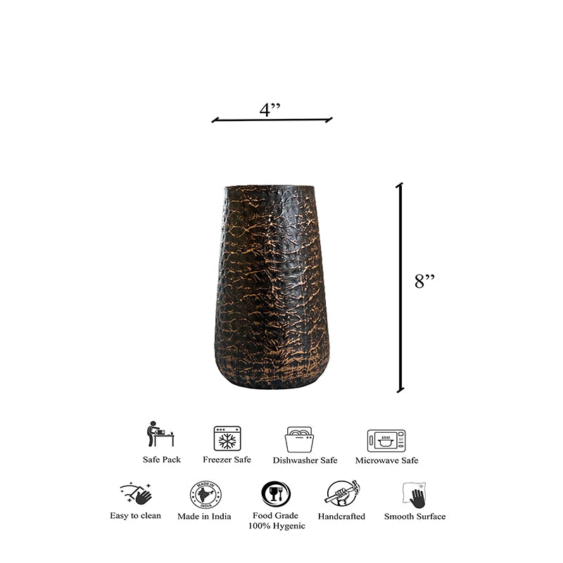 Buy Illuma Metal Planter Pots & Planters from Vaaree