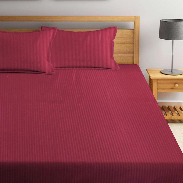 Buy Onyx Stripes Bedsheet - Red Bedsheets from Vaaree