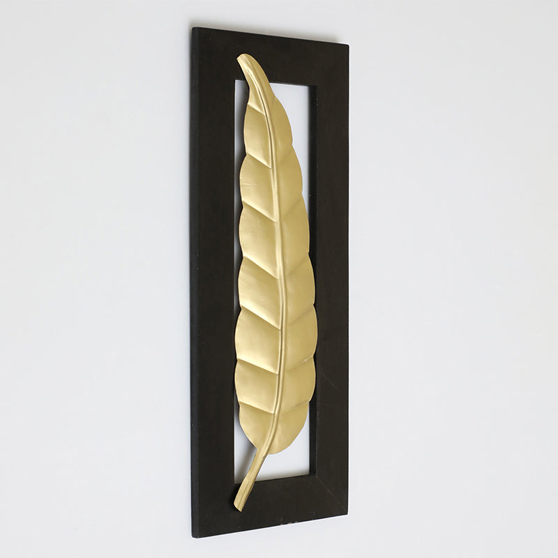 Buy Eryx Feather Wall Accent Wall Accents from Vaaree