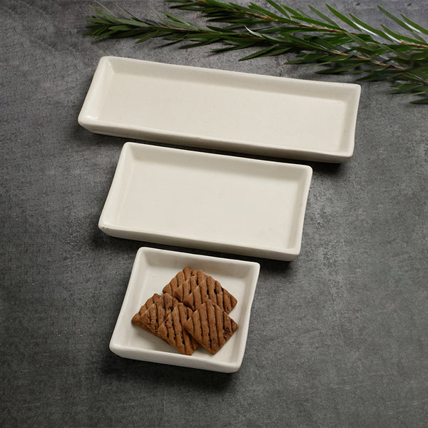 Buy Metrica Stoneware Platter - Set Of Three Platter from Vaaree