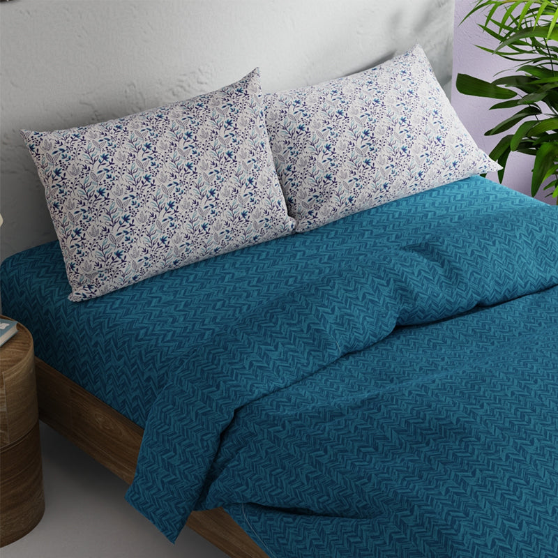 Buy Struan Floral Bedding Set - Blue Bedding Set from Vaaree