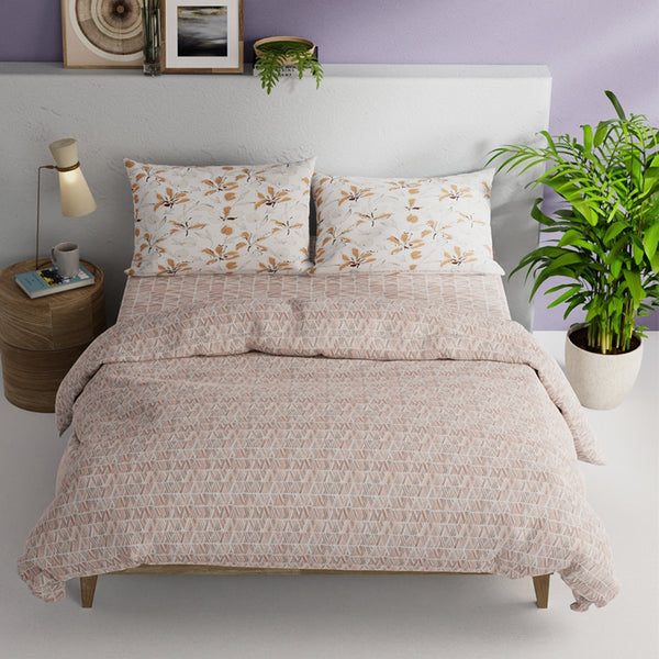 Buy Troy Floral Bedding Set - Beige Bedding Set from Vaaree